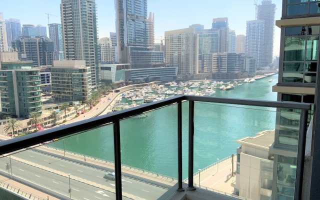 2-Br Marina View Retreat At Marina Quays - Dsy - Hotel in ดูไบ - Photo 4