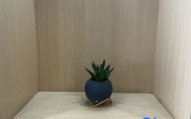Ruit Hotel (Baixian Square Polka Branch)