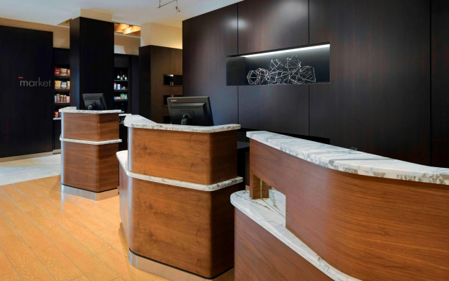 Courtyard by Marriott Indianapolis Downtown