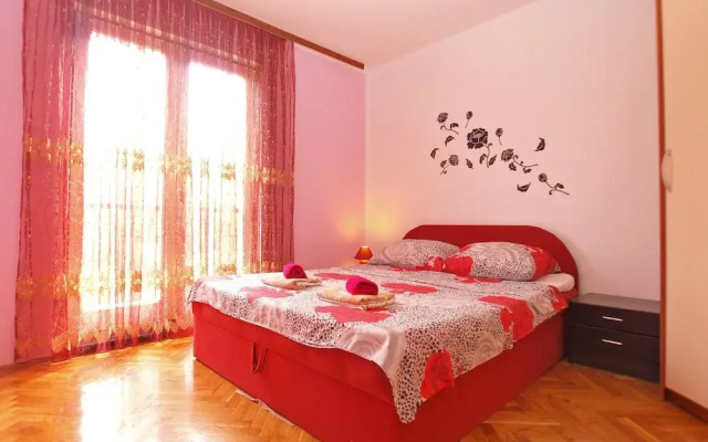 Apartment 1475
