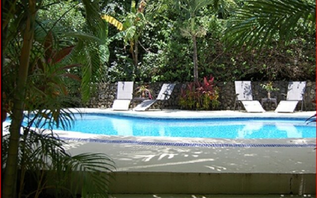 Teak Pacific Hotel