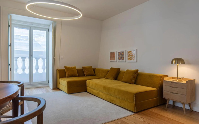 Stunning Apartment in Heart of Lisbon by LovelyStay