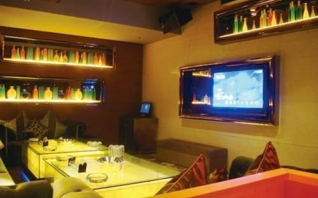 Yongli Holiday Hotel