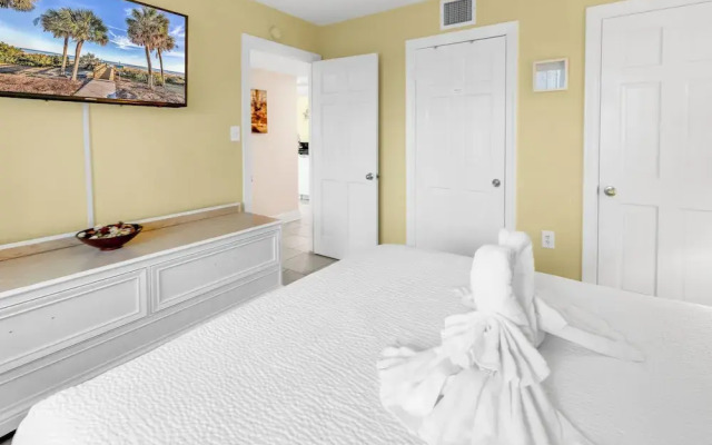 Bluewater Resort 602