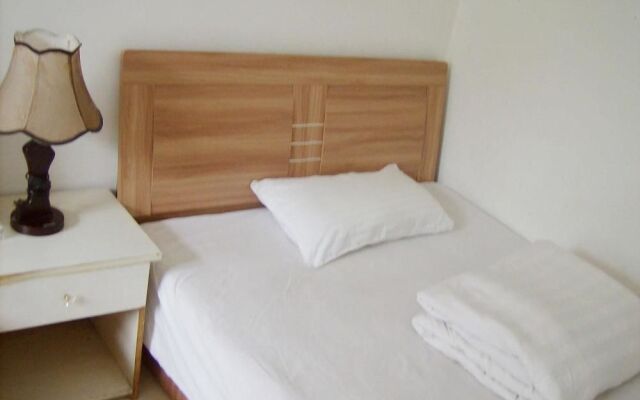 Ling Yuan Hotel- Qingdao