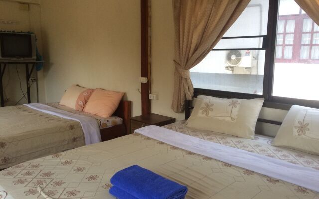 Pravee House