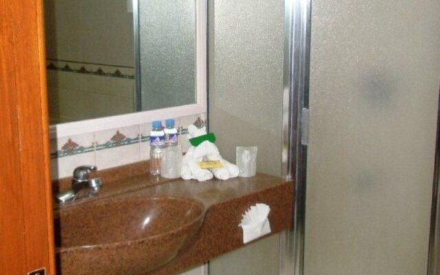 Days Hotel Batangas