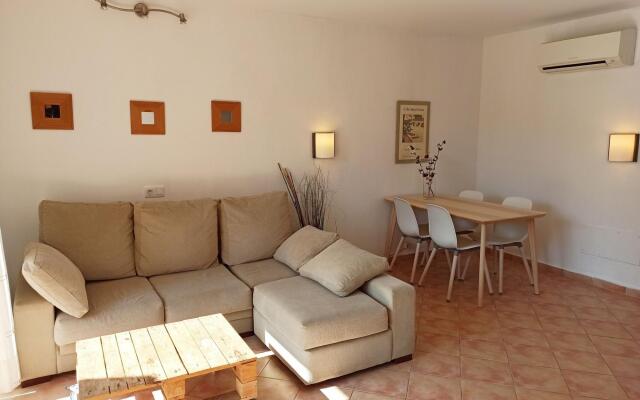 BURGIT - Apartment for 4 people in Porto Petro.