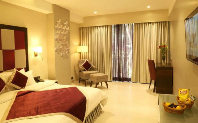 The Flora Grand