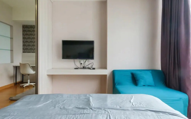 TwoSpaces Living at UResidence Apartment