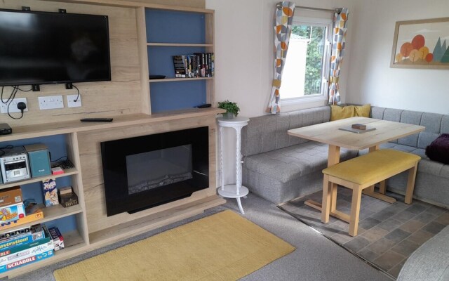 Immaculate 2-bed Static Caravan in Carlisle
