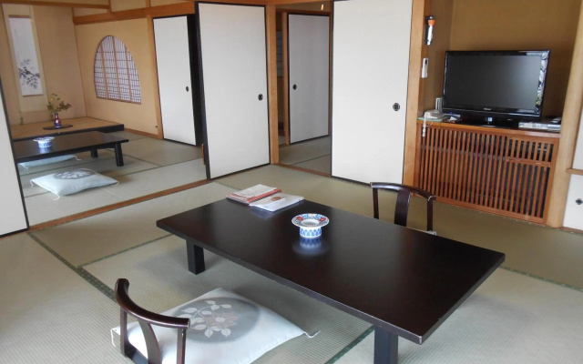 Shin Kado Ya – Guest Rooms – Atami