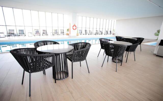 LatitudLuxe apartment in Providencia with pool and gym
