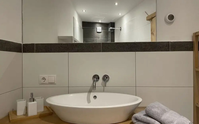 Holiday Apartment Alpengluhen