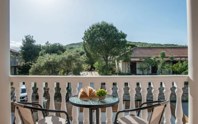 Estella Luxury Villa