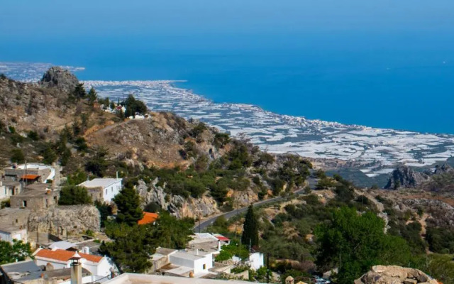 Villa Valia- Relaxation and Cretan hospitality