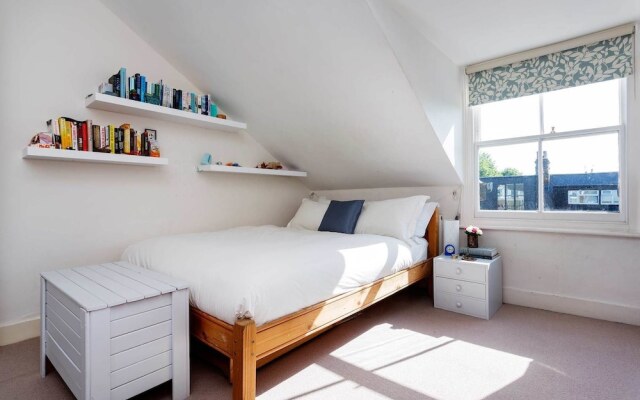 Chiswick Family Home