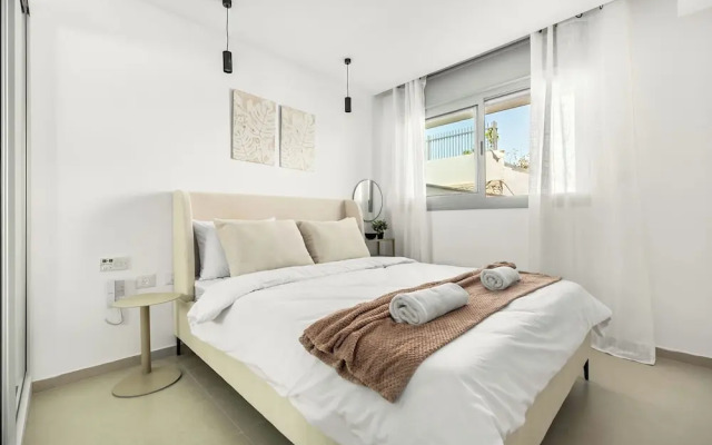 Red Canyon Peaceful Stay by Sea N' Rent