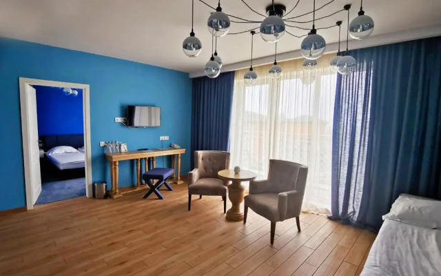 Therma ECO Village