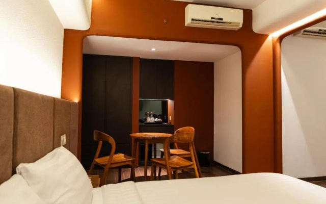 Omar Hotel Tangerang