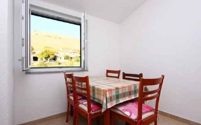 Per - Comfortable Family Apartments - A2