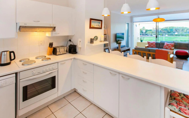 Lazur Holiday Apartment Wilderness