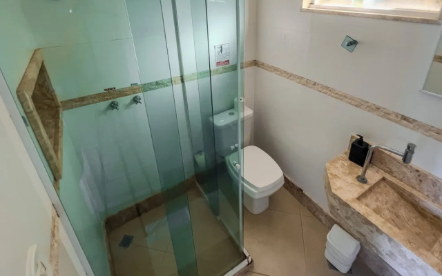 Luxo e Praia Exclusiva para Casal