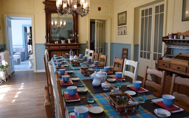 La Villa Bleue de Mauleon