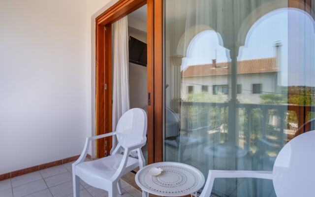 Room Alma 1