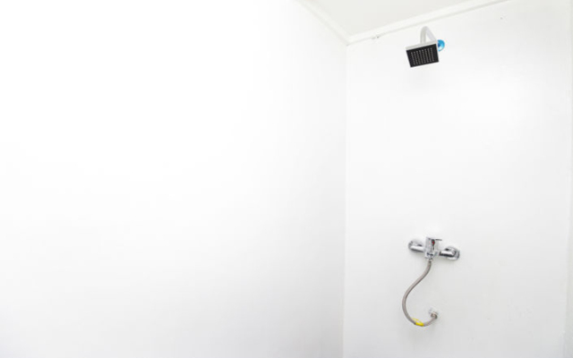 Kamar Keluarga Jelambar Syariah