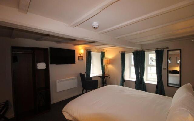 rooms @ the dolau inn