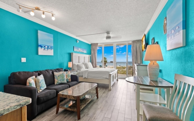 Island Inn 211