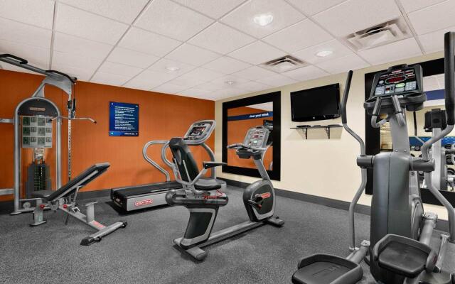 Hampton Inn & Suites Detroit/Sterling Heights