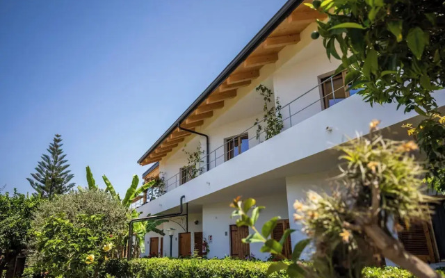 HibiscusUno Tropea Residence