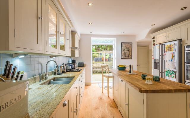 Large Family home in Fulham