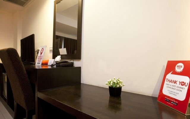 曼谷翁聿30号车站奈达酒店(Nida Rooms on Nut 30 Terminal)