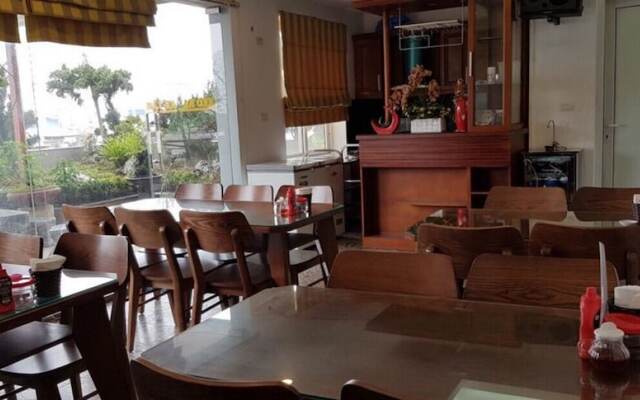 Ba Sao Hotel