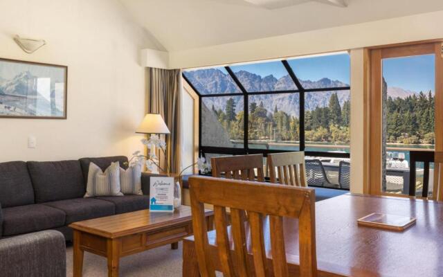 Lodges 8 Central Location