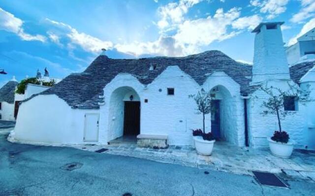 Trullo Fanizza in pieno centro