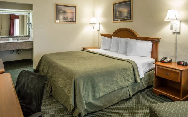 Quality Inn Elizabeth City near University