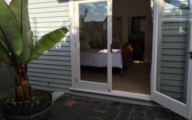 Manly Beach Guesthouse