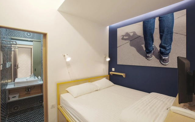 Konko Hostel