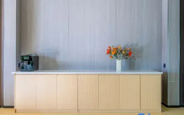 Weihai  Rezen Select Hotel