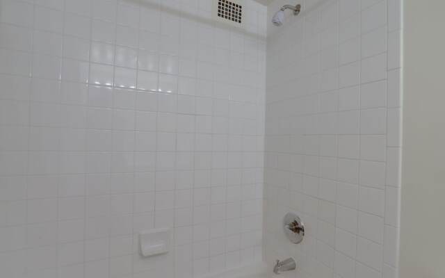 Luxury & Comfortable condo Crystal city