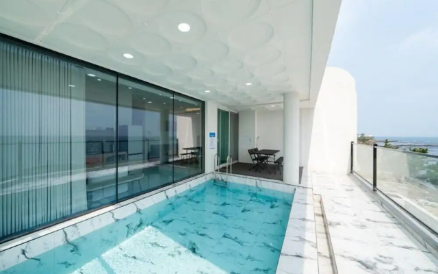 ON Pool Villa