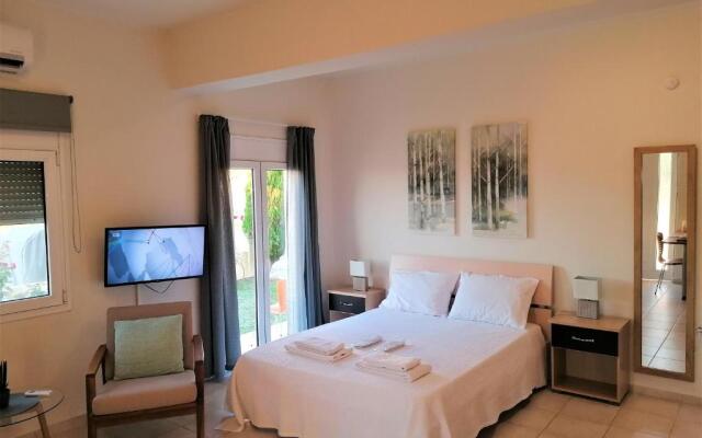 Emerald Apartment 2 Halepa