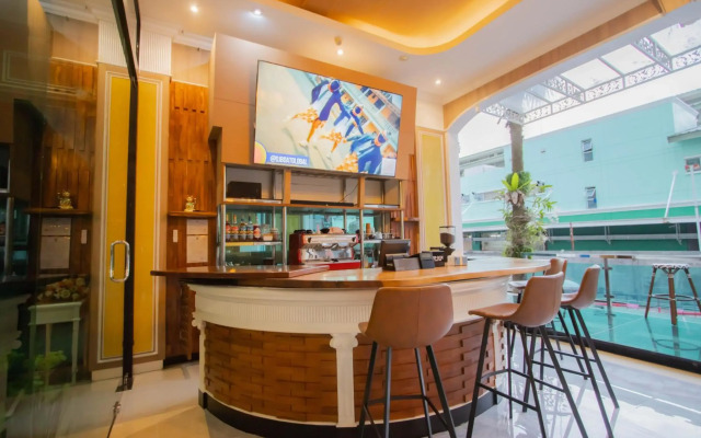 Sira Grande Hotel and Spa