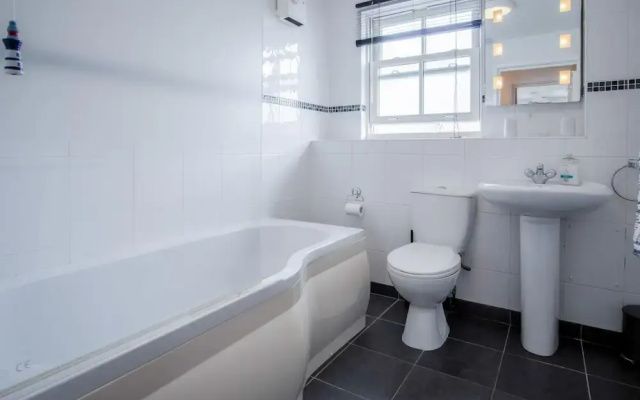 Windleshore - 2 Bedroom Apartment - Tenby