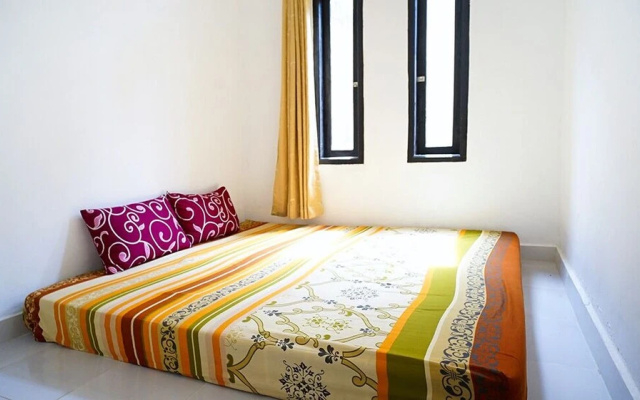 Villa Cahaya By Ruang Nyaman – Guest Rooms – Gunungsari