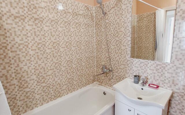 Апартаменты на проспекте Академика Сахарова